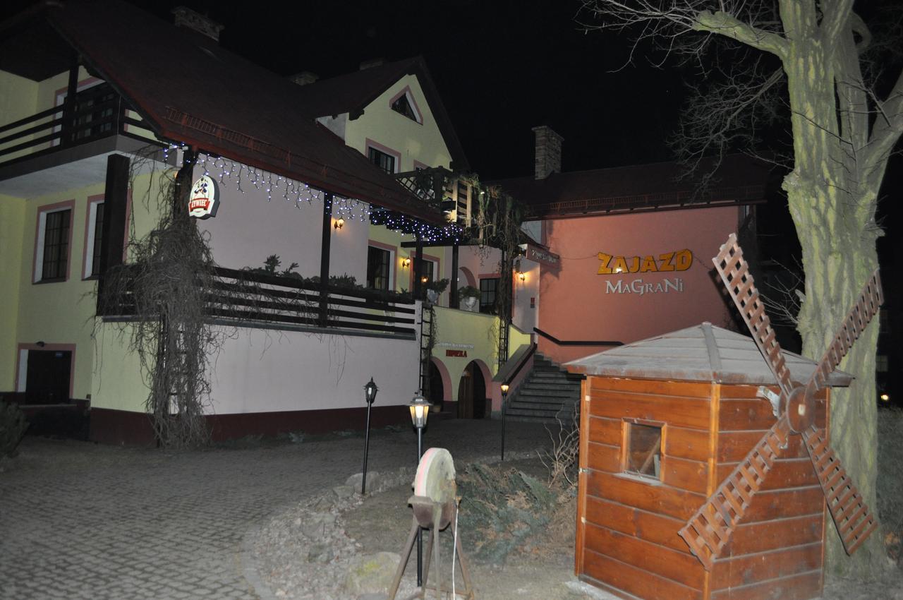 Zajazd Magrani Lubawka Esterno foto